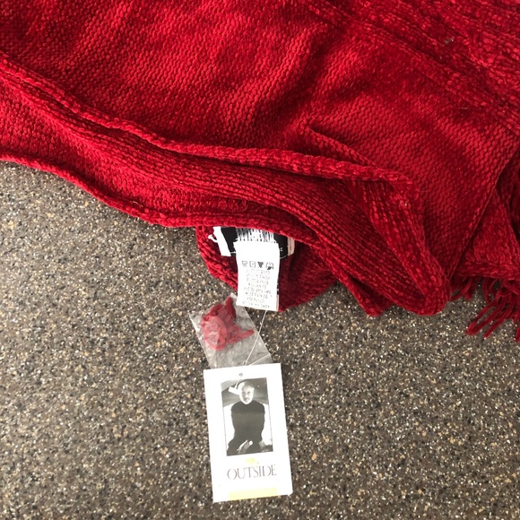 Deep Claret Red Acrylic Wrap - Picture 3 of 8